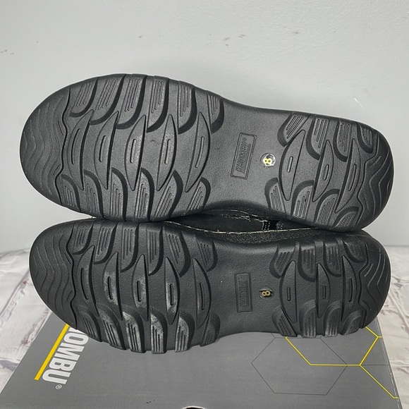 Khombu Boulder Suede Winter Boots - Picture 4 of 5